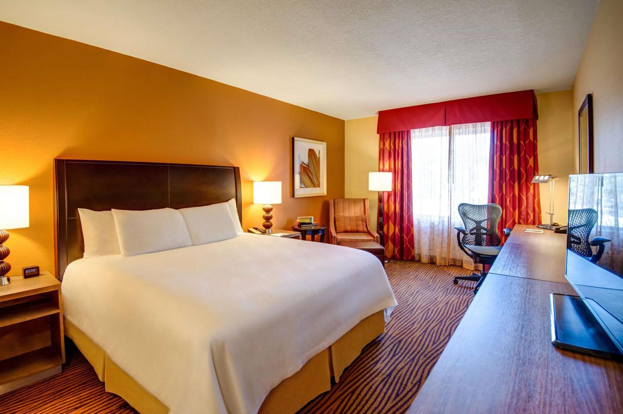 Hilton Garden Inn Tampa Ybor Historic District Экстерьер фото