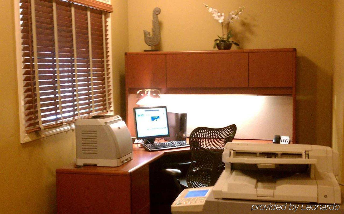 Hilton Garden Inn Tampa Ybor Historic District Удобства фото